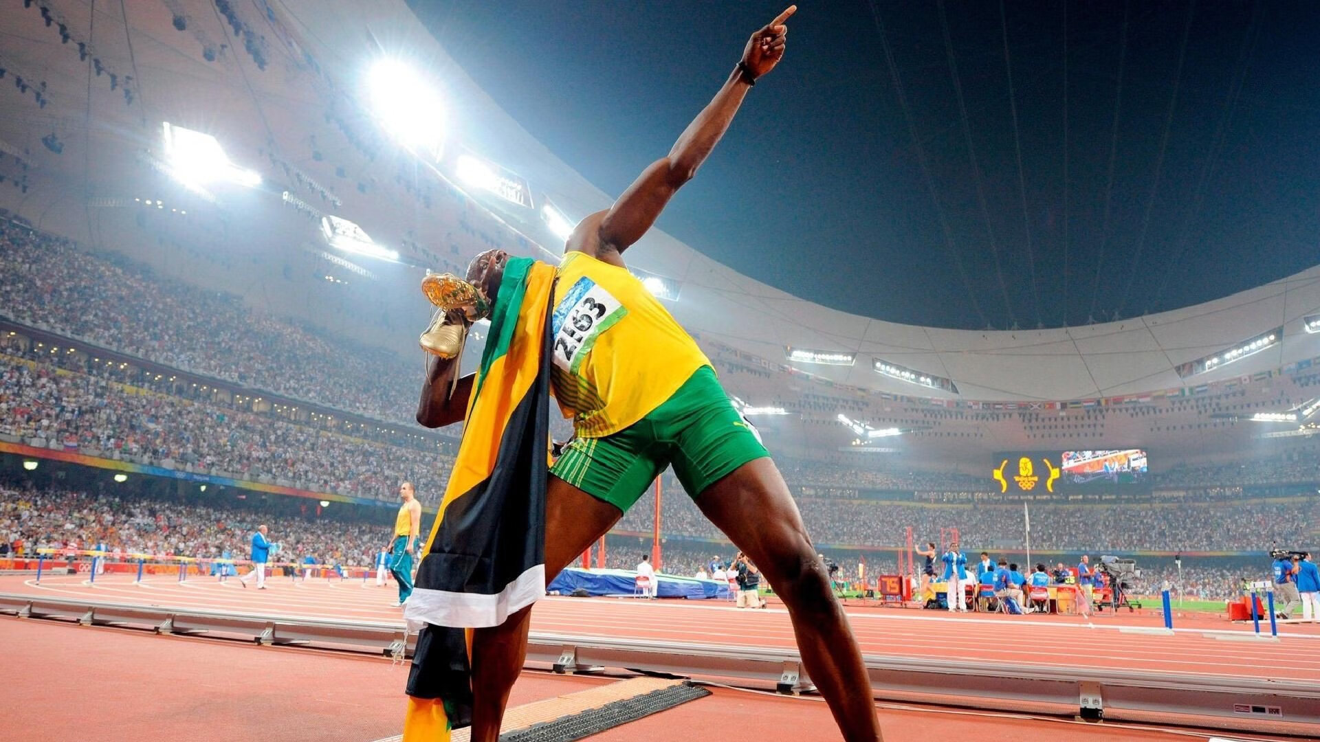 JackeyLove在巴塞罗那比赛中精彩发挥，惊险取胜引发热议！-九游娱乐首页